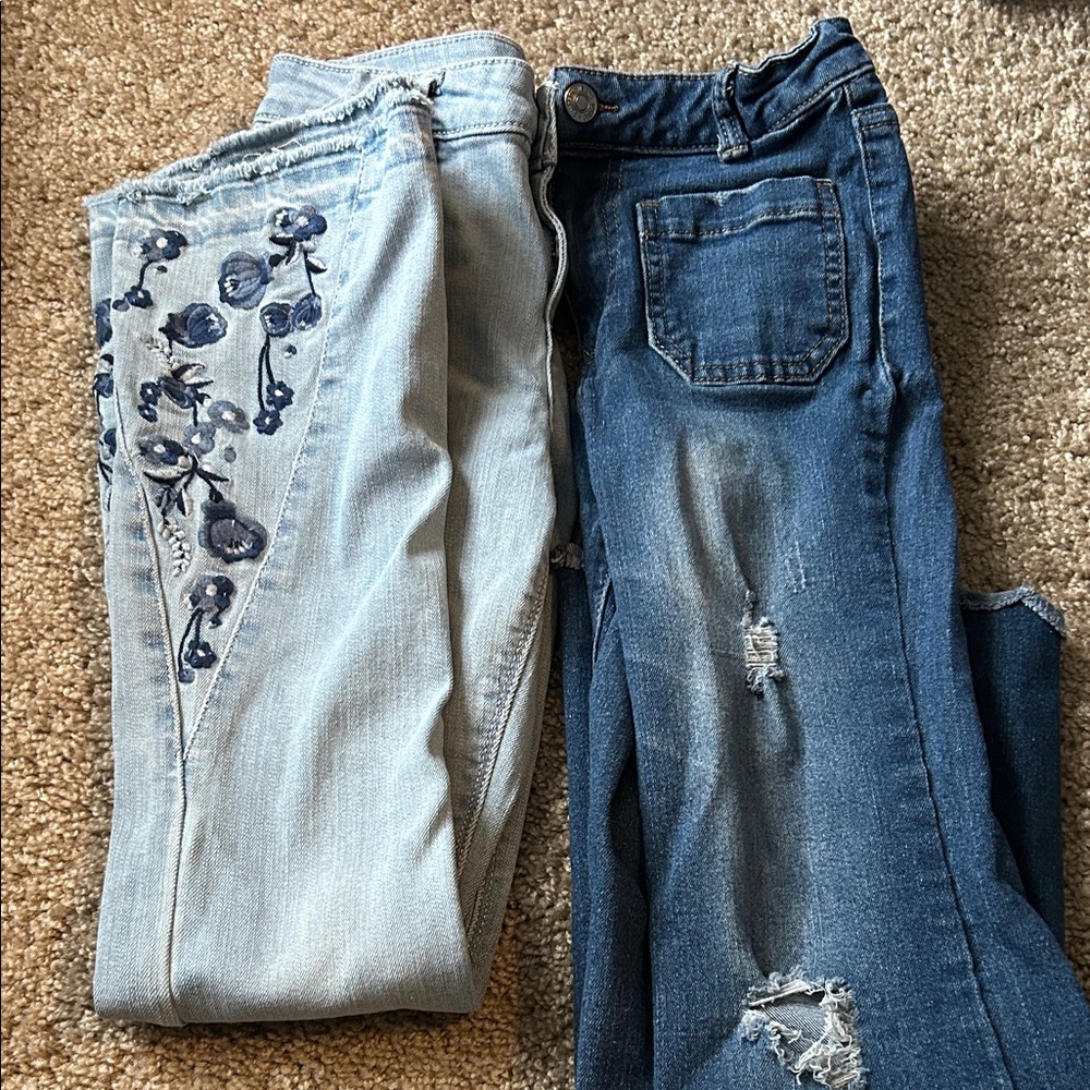 Girls Embroidered Light Wash & Distressed Dark Wash Jeans - Pair